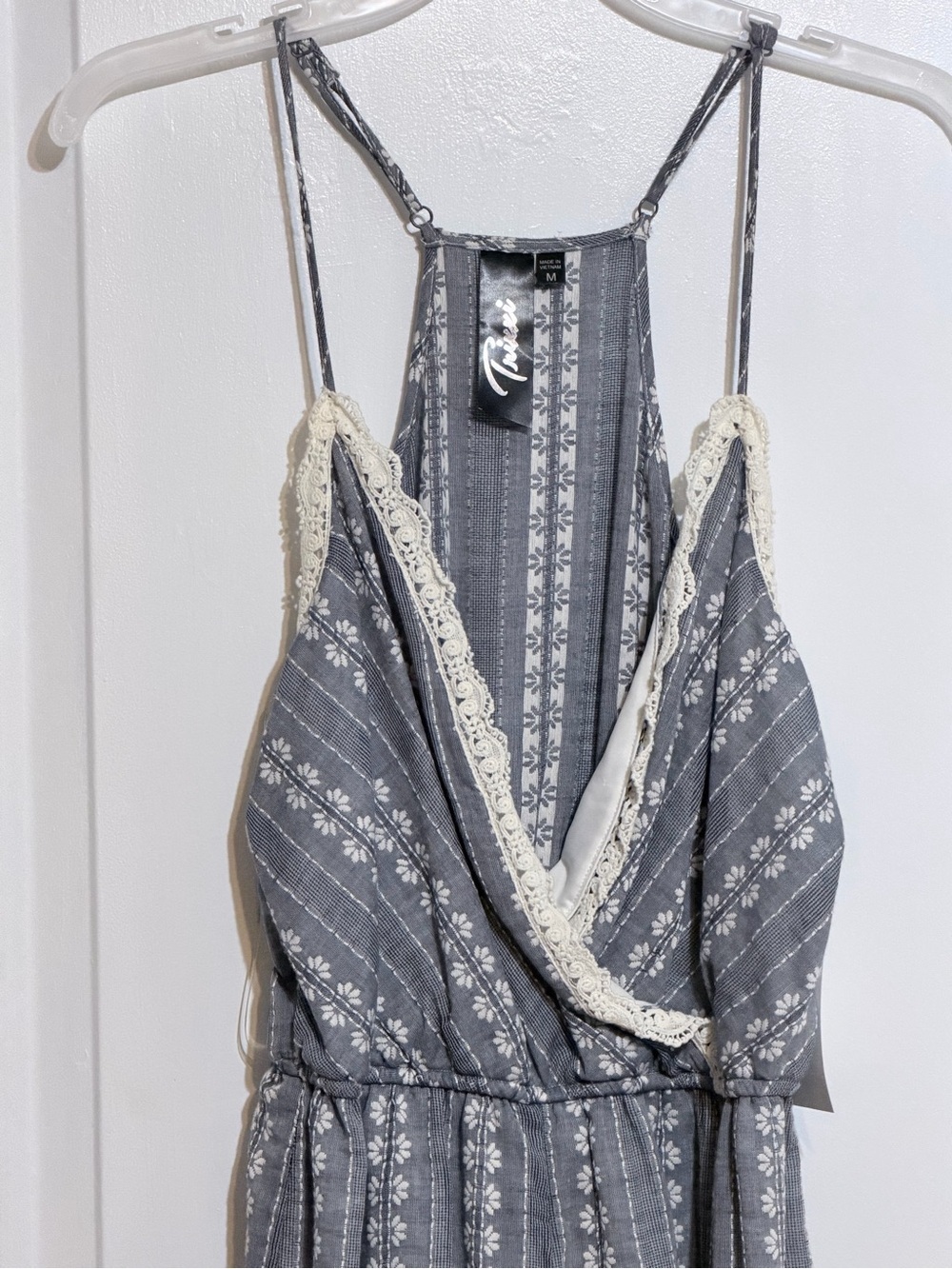 Riviera Gray and White Geometric Floral Lace-Trim Romper - Picture 2 of 9